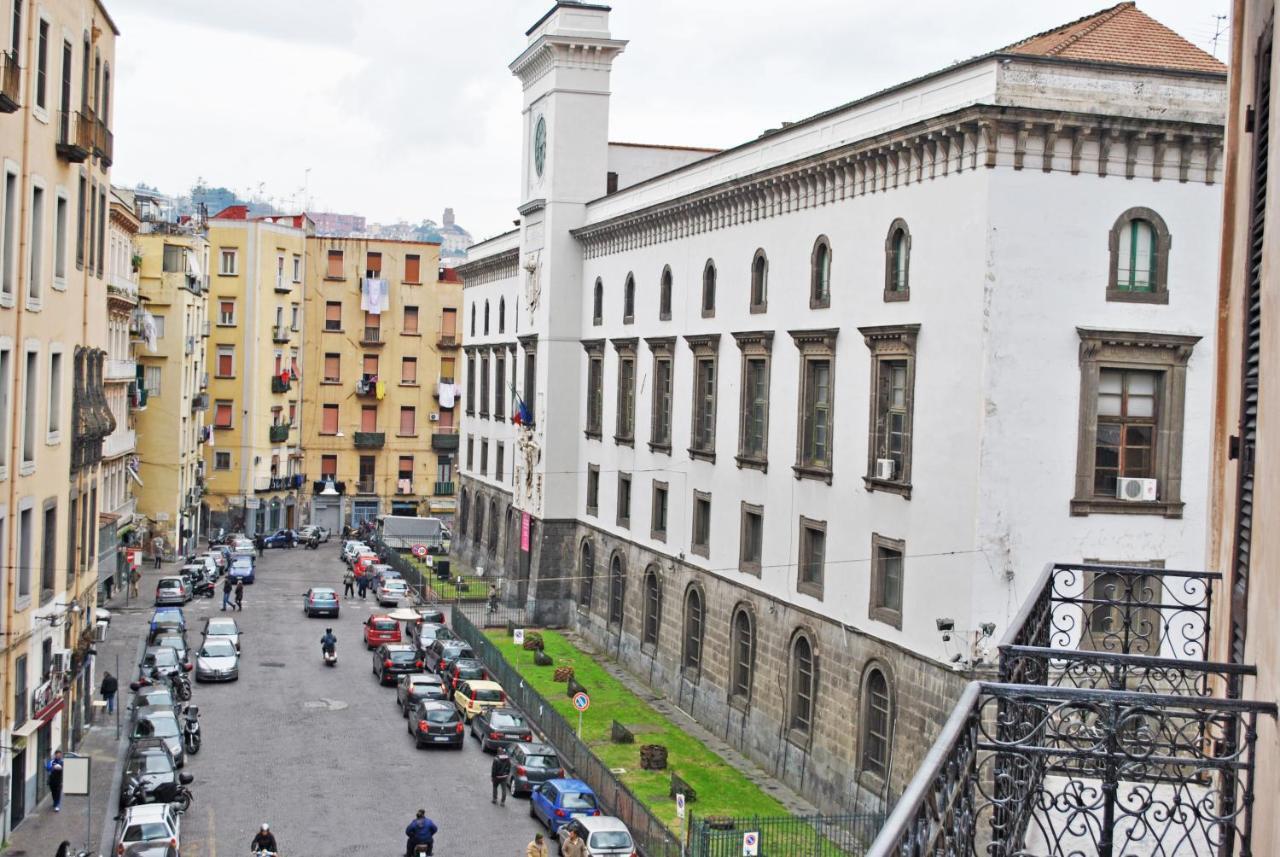 نابولي Bed & Breakfast A Castel Capuano المظهر الخارجي الصورة